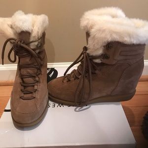 EUC NINE WEST NWGROWLER BOOT, SIZE 8